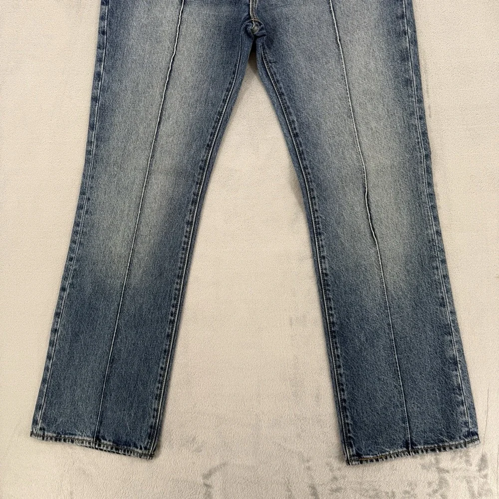 Levis title levi